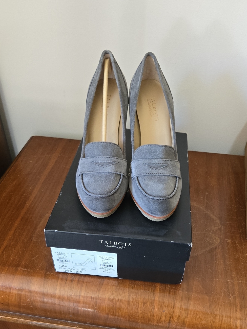 Talbots Gray Suede Loafer Pumps